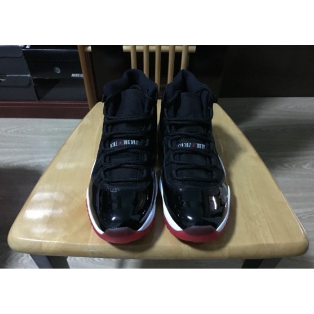 bred 11 size 9.5