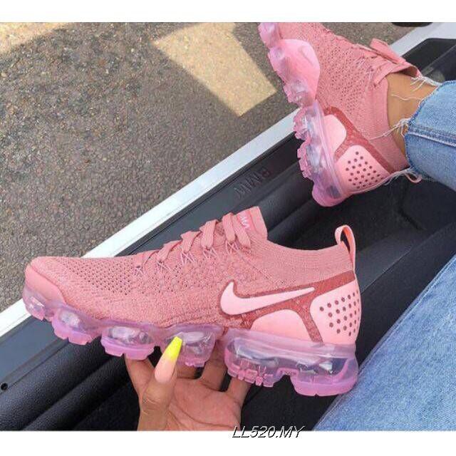 womens pink vapormax flyknit