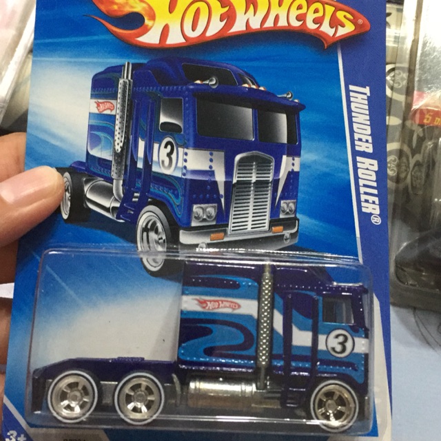 hot wheels thunder roller