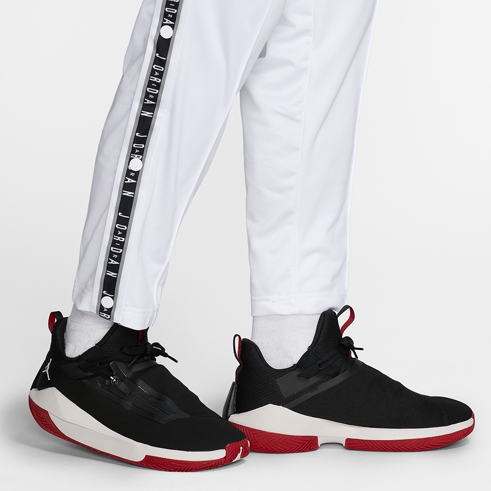 jordan jumpman hustle white