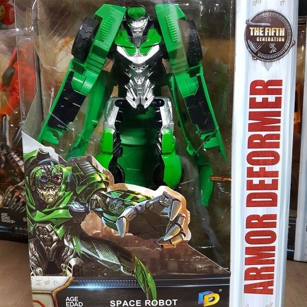 Space robot armor deformer green | Shopee Malaysia