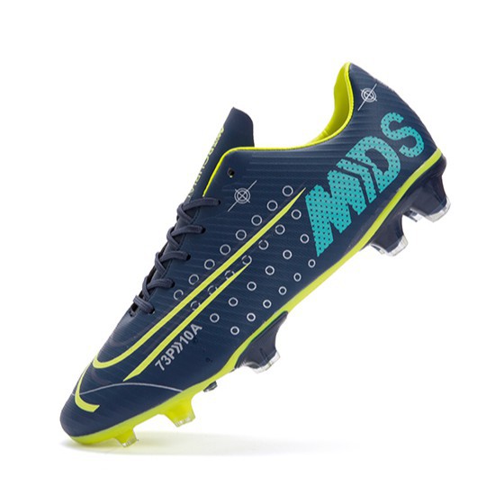 nike ankle soccer boots
