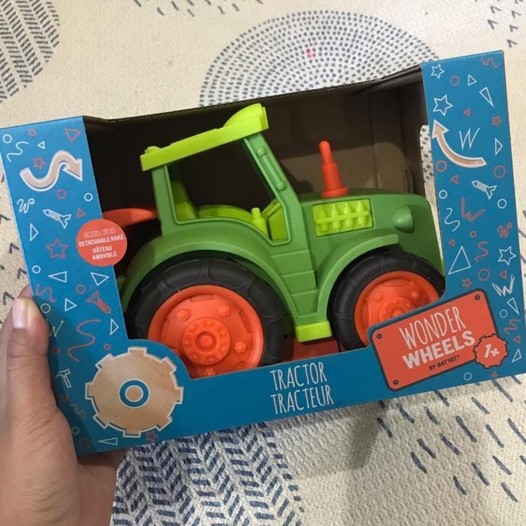 wonder wheels tractor