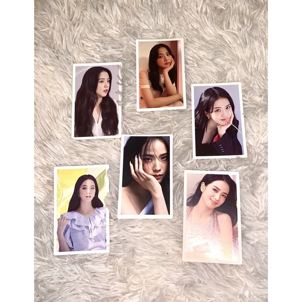 Blackpink Jisoo - Random photo card | Shopee Malaysia