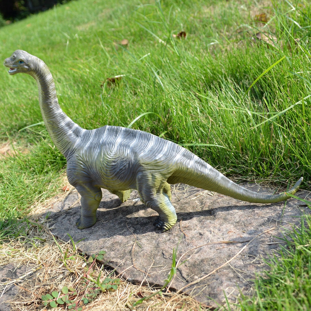 large brachiosaurus toy