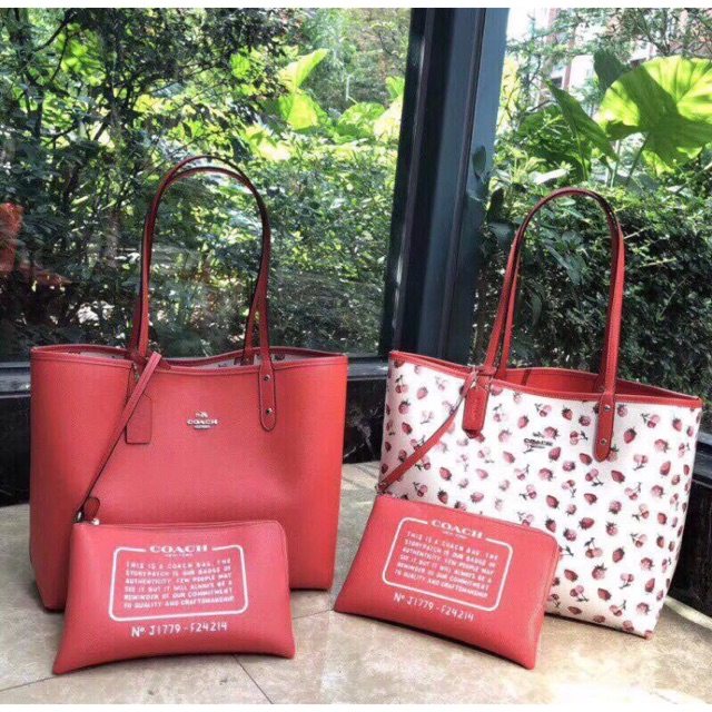 AUTHENTIC COACH RIVERSIBLE CITY TOTE IN STRAWBERRY PRINTED (F24214) |  Shopee Malaysia