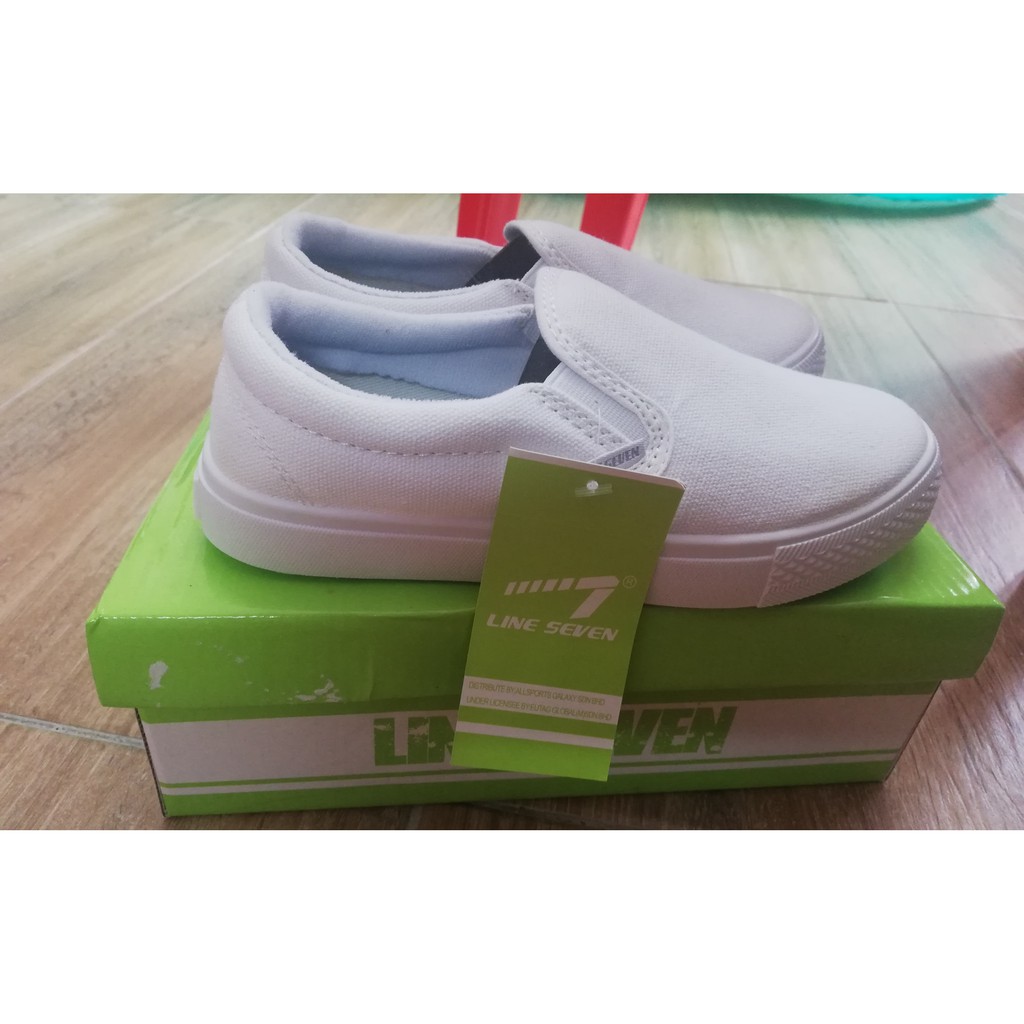 kasut canvas