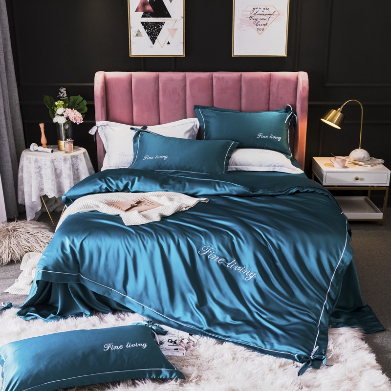 4 In 1 Double Sided Silk Queen Size King Comforter Cover Bedsheet