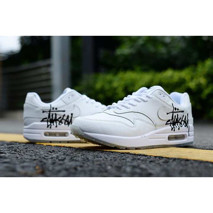 nike original classic