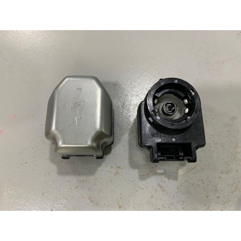 HID Bulb Socket (NEW) Shopee Malaysia