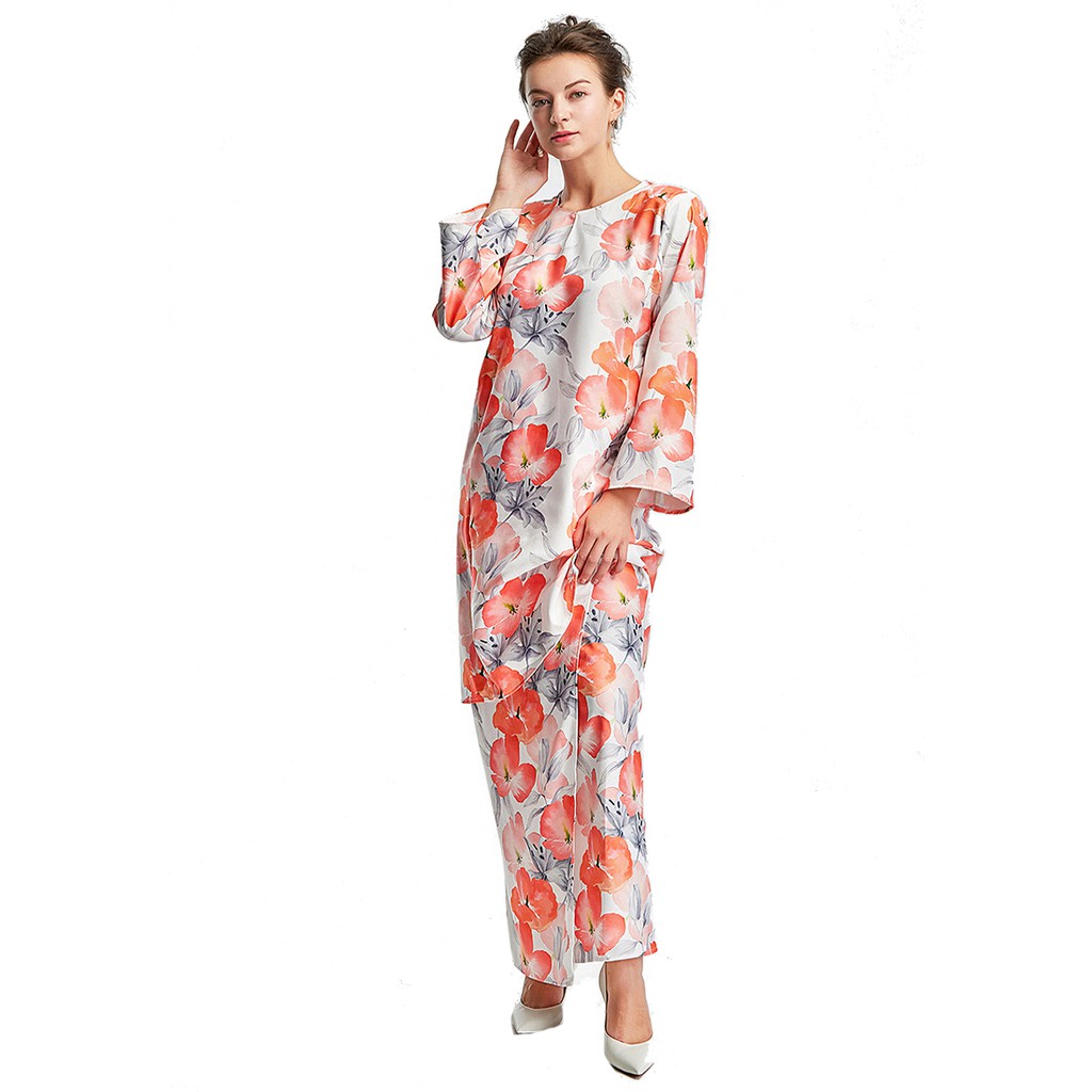ERA MAYA Glowing Bunga Raya Prints Baju Kurung Pahang RAYA ERA MAYA Glowing Bunga Raya Prints Baju Kurung Pahang RAYA
