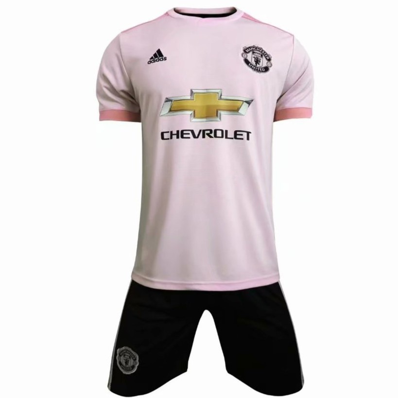 Manchester United away pink football 