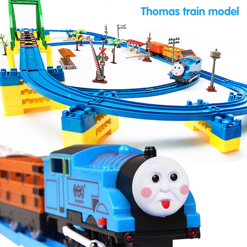 thomas the tank engine toy set