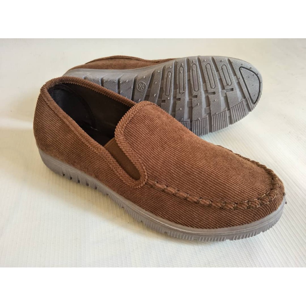brown colour canvas shoes