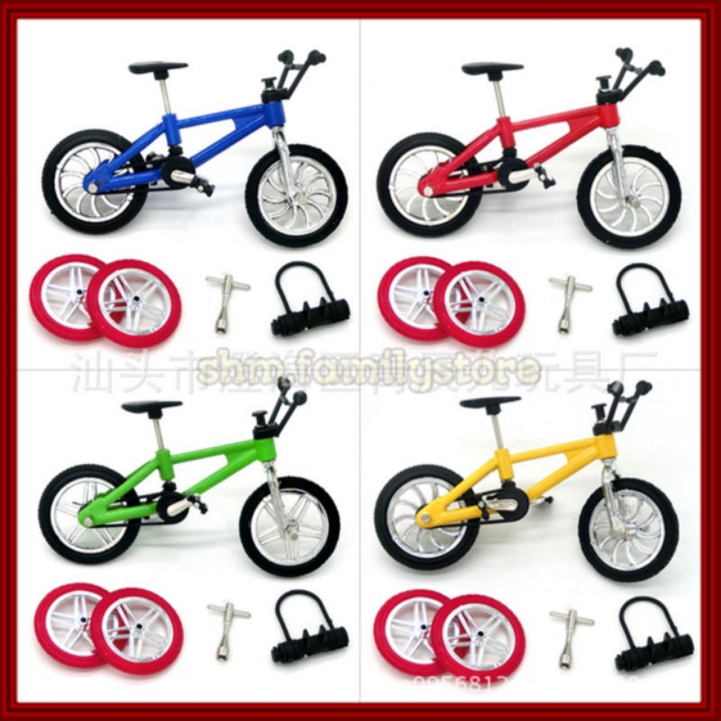 Finger Bike Miniature Bicycles Plastic Mini Bike Dollhouse Mini Bike