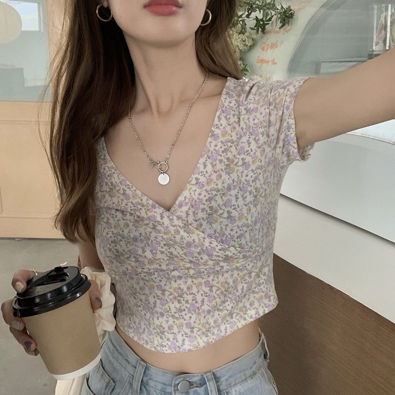 (Stock in KL-062) Women's Floral Crop Top V-neck Short cropped T-shirt American Style Retro