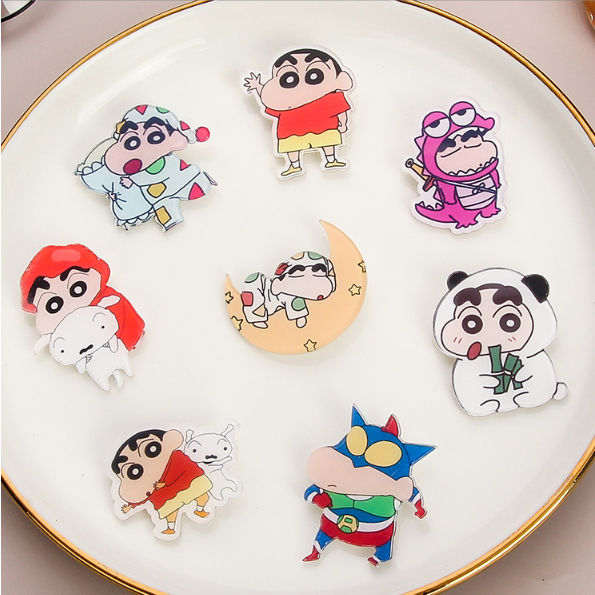 Japanese Creative Brooch Cartoon Cute Crayon Shin-Chan Merchandise Badge Decoration Pin Pendant Accessories