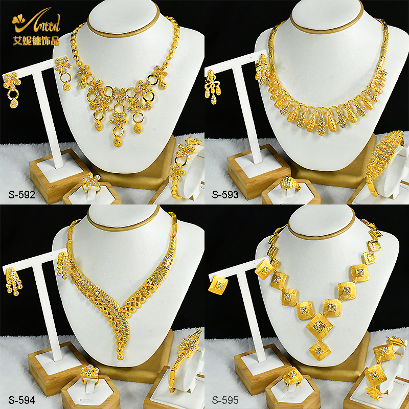 New Italian 24k Gold Plated Jewelry Set For Women Elegant Flower Charm Rhinestone Necklace Earrings Bracelet Ring Jewelry Gifts