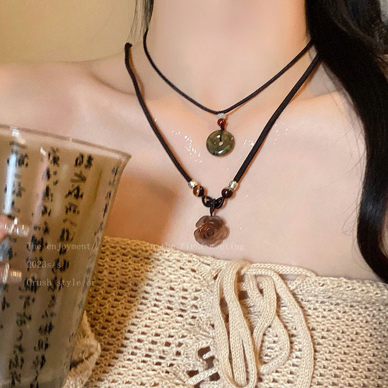 Trendy New Chinese Style Camellia Pendant Woven Necklace Peace Buckle Clavicle Chain Necklace for Stylish Women