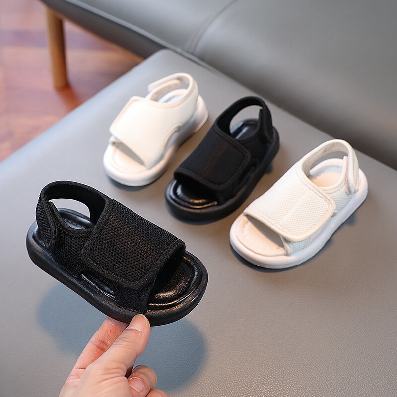 [Ready Stock] Boys' Sandals 1-6 Year Old Baby Anti slip Soft Sole Walking Shoes Girls' Breathable Beach Shoes