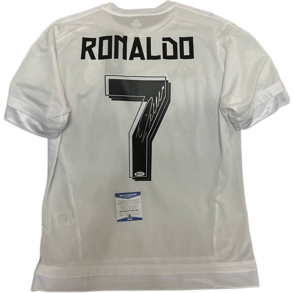 Jersey CRISTIANO RONALDO White Signed REAL MADRID BAS Authentication