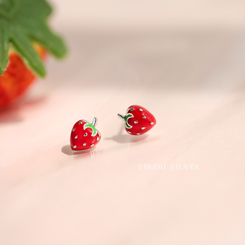 【Value Choice】New Models Small And Compact Lovely Simplicity Classical Original Design Strawberry 925 Sterling Silver Earring Women Ear Jewelry