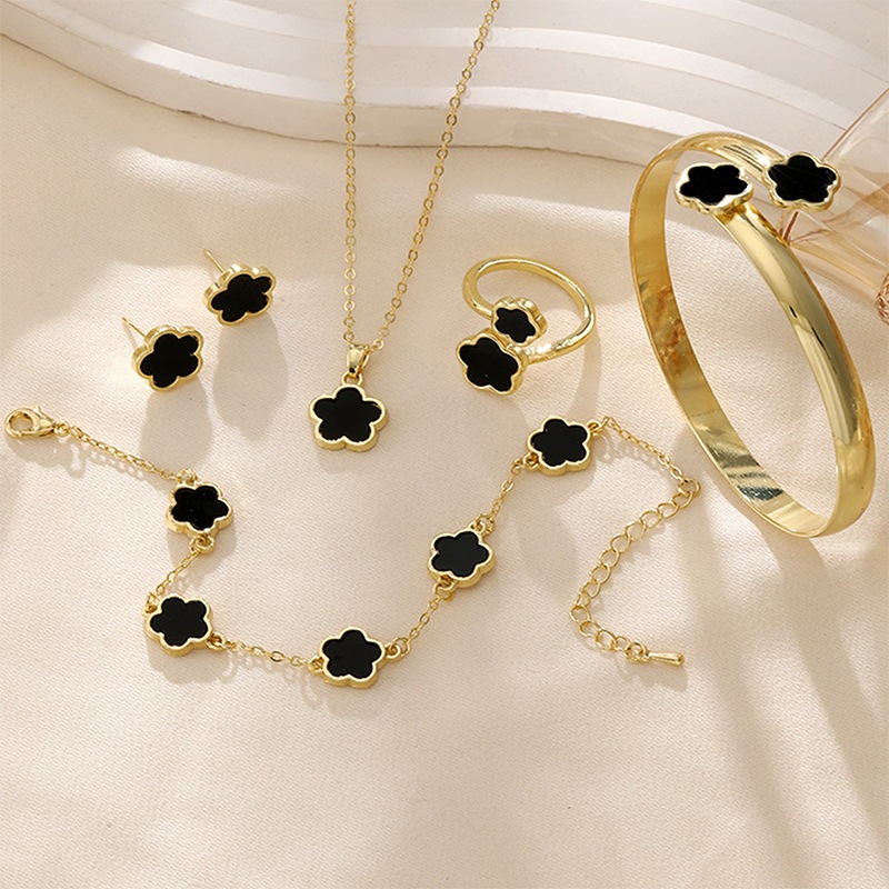 5Pcs Lucky Flower Bracelet Five Leaf Grass Necklace Ring Earring Set For Women Charm Jewelry Accessories