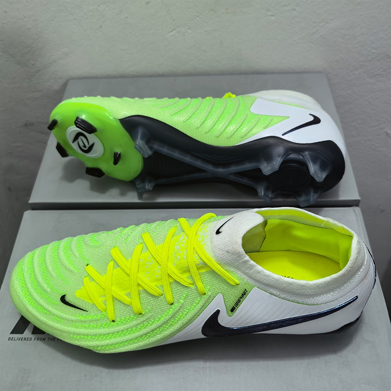 Nike777 Phantom Gx Elite Fg Limited Edition Football Boots Cash On Delivery Service Available. Every Product Is Taken Focus on stores and give priority to delivery