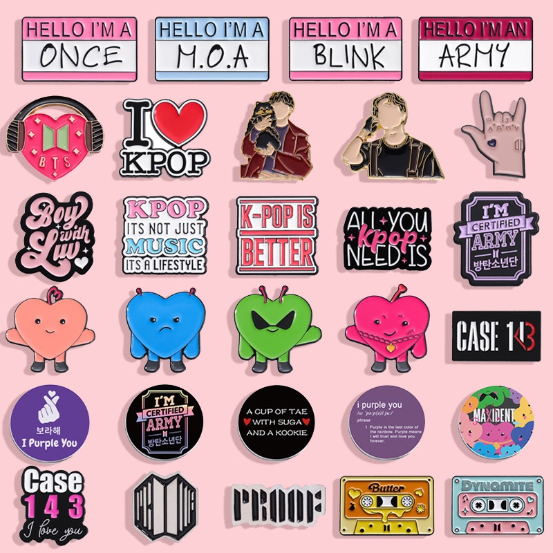 42 Styles Kpop Group Badge BTS Starykids Blackpink Fans Brooch Idol Peripherals Backpack Accessories Gifts for Friends