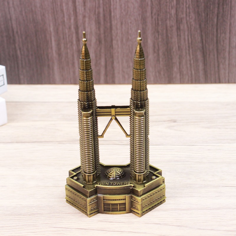 Jilongpo Gemini Tower Metal Building Model Decoration Building Model, Gemini Tower Model, Well-Known Building Model, Metal Crafts, Office Home Decoration Decoration and Gifts