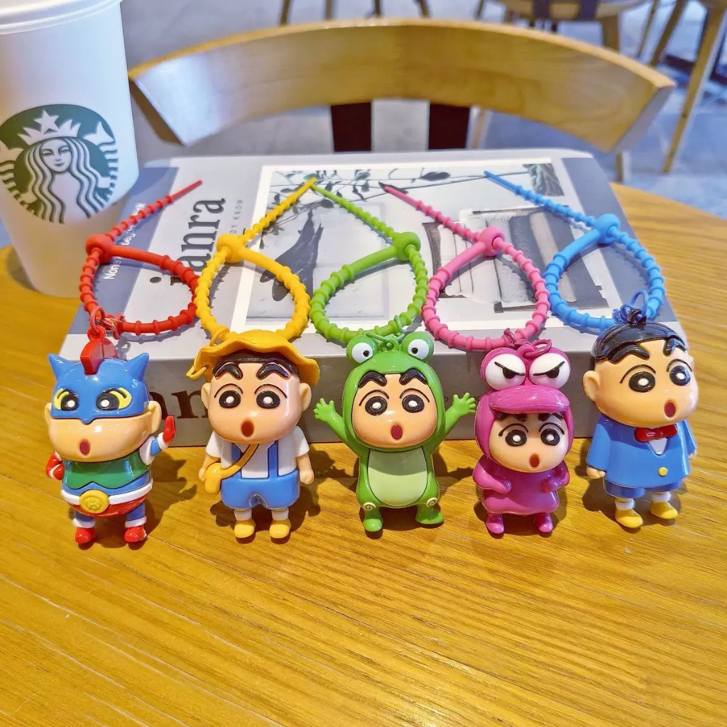 Cute Crayon Shin-Chan Keychain Anime Figure Model Toy Cute Cartoon Doll Pendant Bag Accessories Car Keyring Kids birthday party Gifts