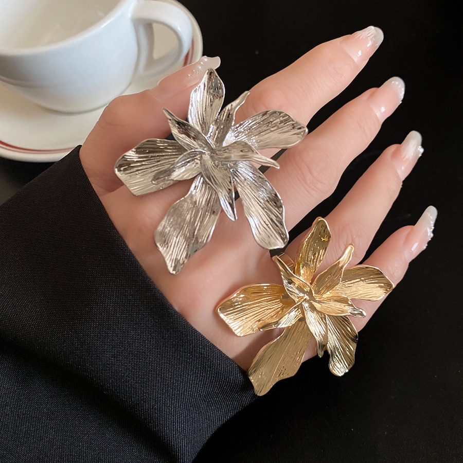 [Jewbeauty]Wholesale of exaggerated and personalized European and American metal flower three-dimensional rings, index finger rings, and jewelry