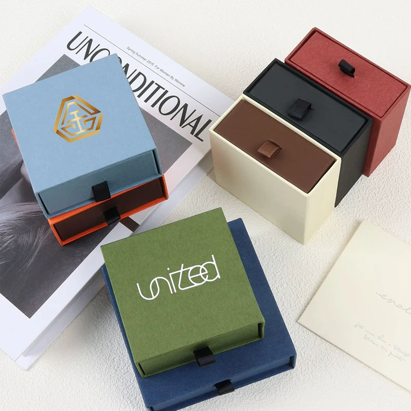 8*8*3CM/ 10*10*3.5CM Paper Box Free Custom Logo Necklace Ring Box With Sponge Drawer Box Personalized Exquisite Jewelry Packaging Pack