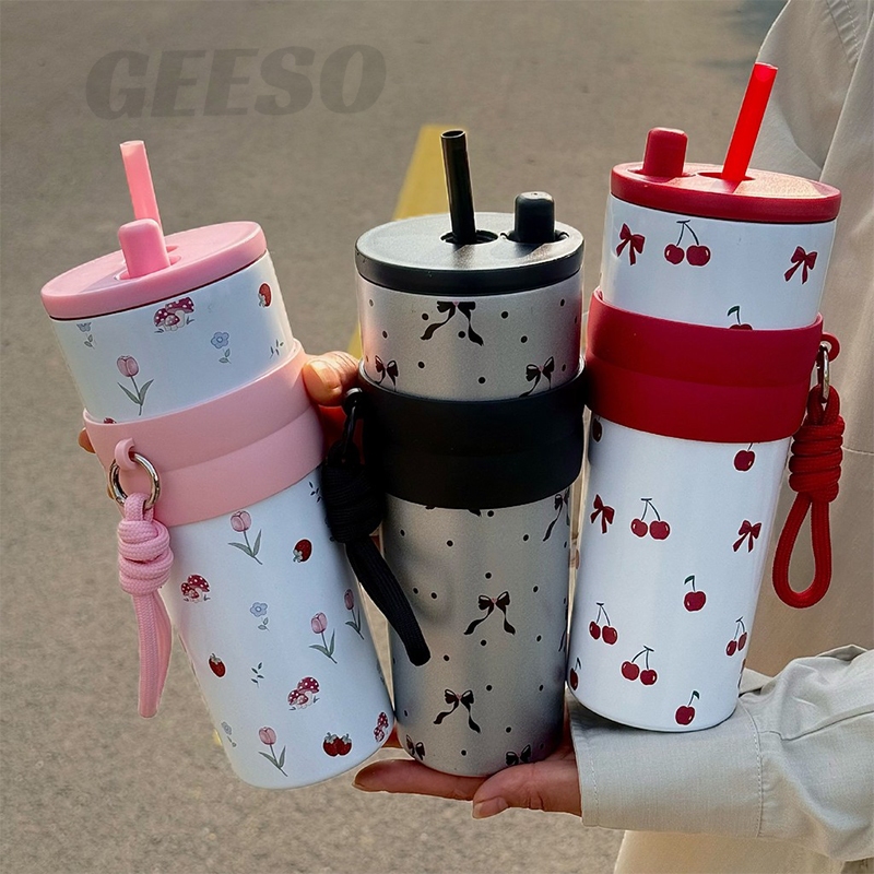 GEESO Cute Tumbler 710ML with Straw 316 Stainless Steel Thermos Water Bottle Leak-Proof Insulated Botol Air Comel Flask 小清新吸管杯