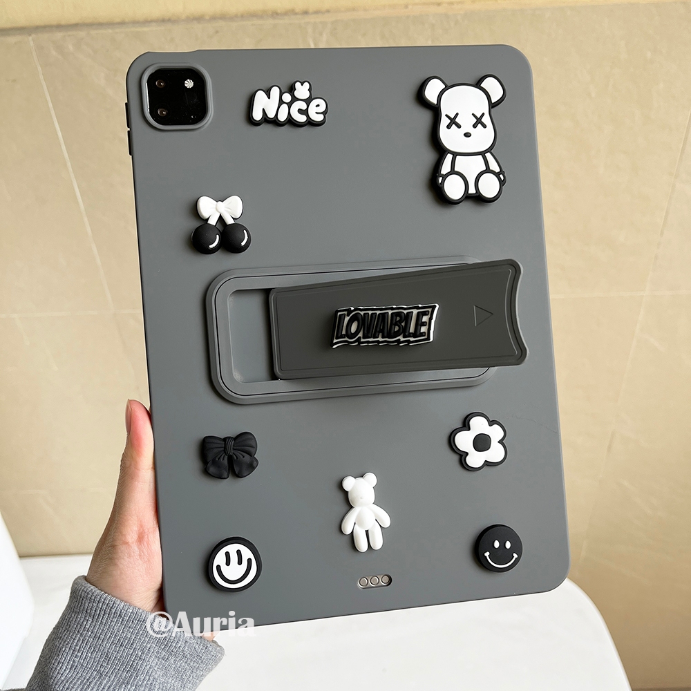 【With Foldable Stand】Skin-friendly Soft Silicone Tablet Case With Bear Cartoon Stickers For iPad Mini 6 7 9.7 Air 1 2 Gen 5 6 7 8 9 10.2 Inch Pro 11 M4 M5 Gen 10 11 A16 2025 Cover