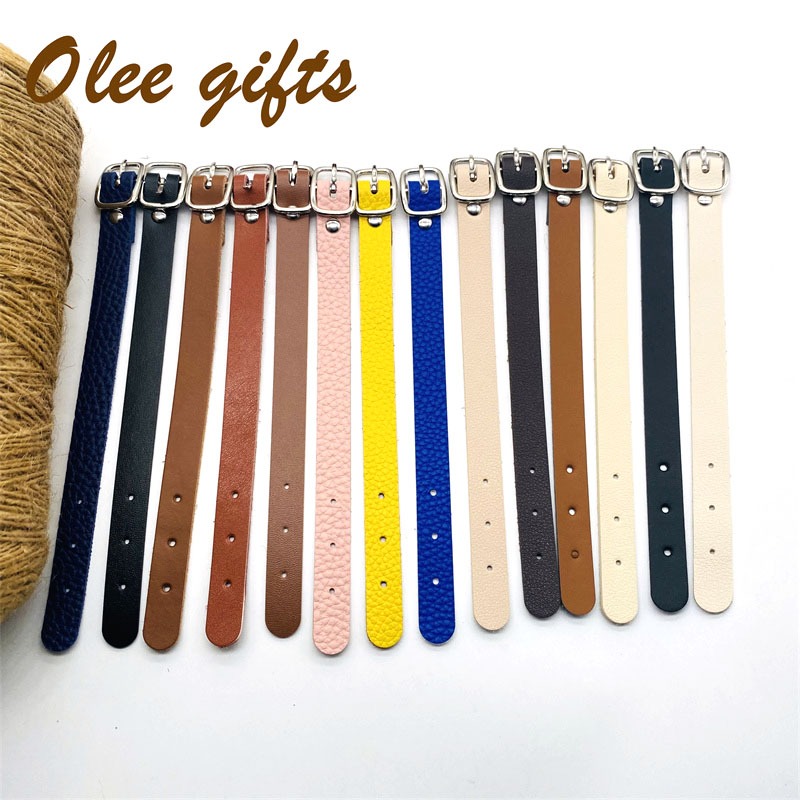 Eco-Friendly Bamboo Luggage Tag with PU Leather Strap Travel Bag Name ID Tag Minimalist Natural Wooden Luggage Tag Customizable Travel Bag Tag Adjustable PU Leather Luggage Tag Str