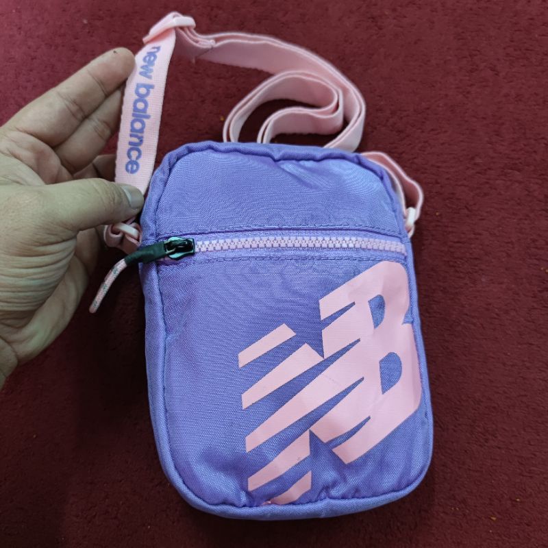 new balance sling bag