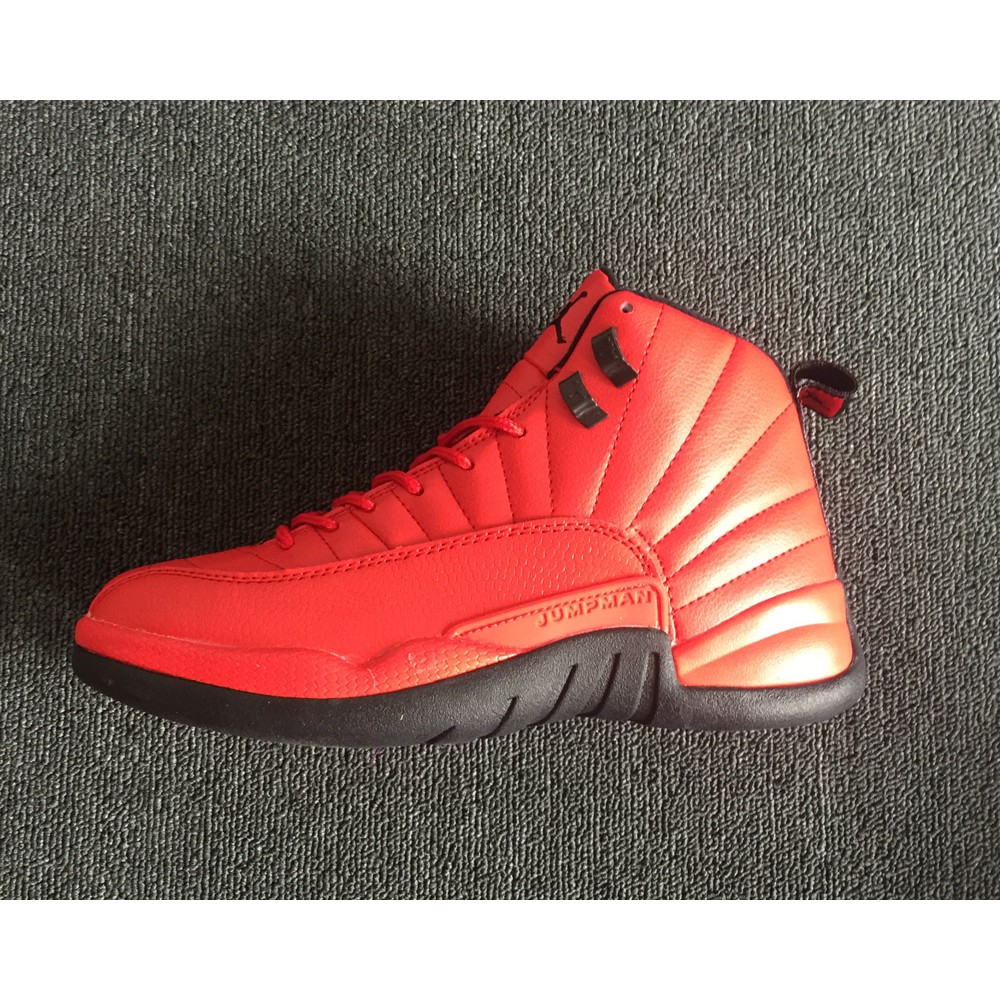 jordan 12s bulls