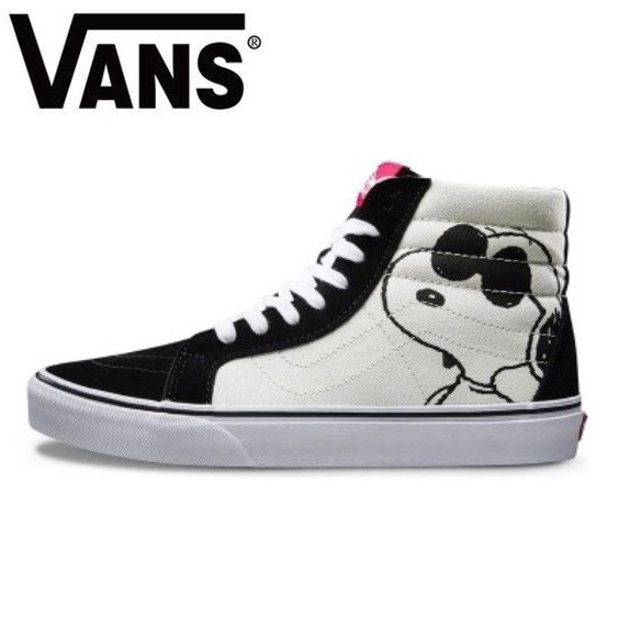 vans peanuts snoopy