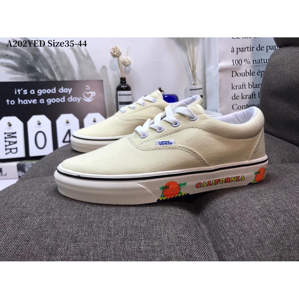 jogging vans beige