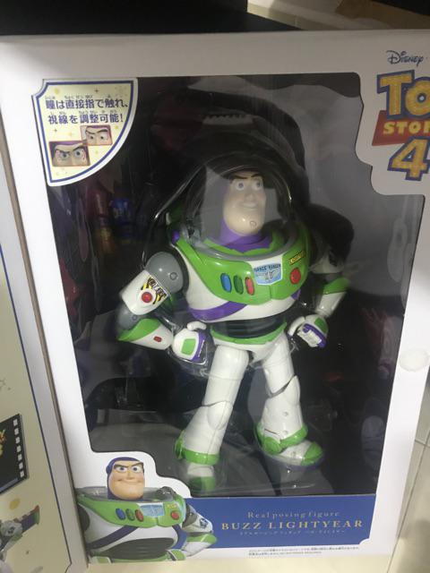 buzz lightyear real posing figure