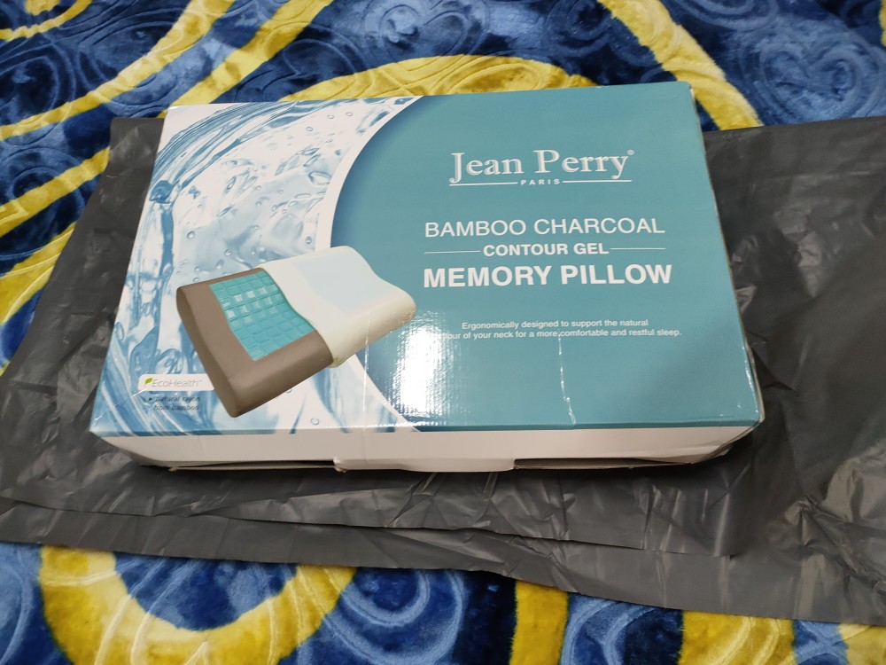 jean perry bamboo charcoal contour memory pillow