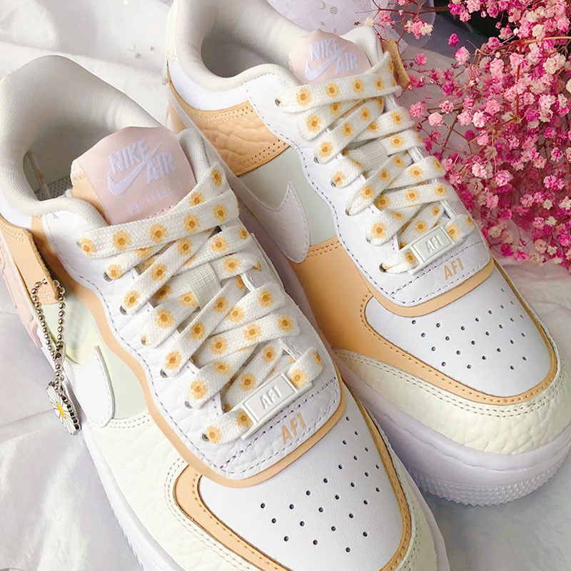 nike air force 1 small daisy lace