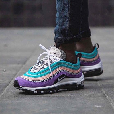 have a nike day air max 97 women