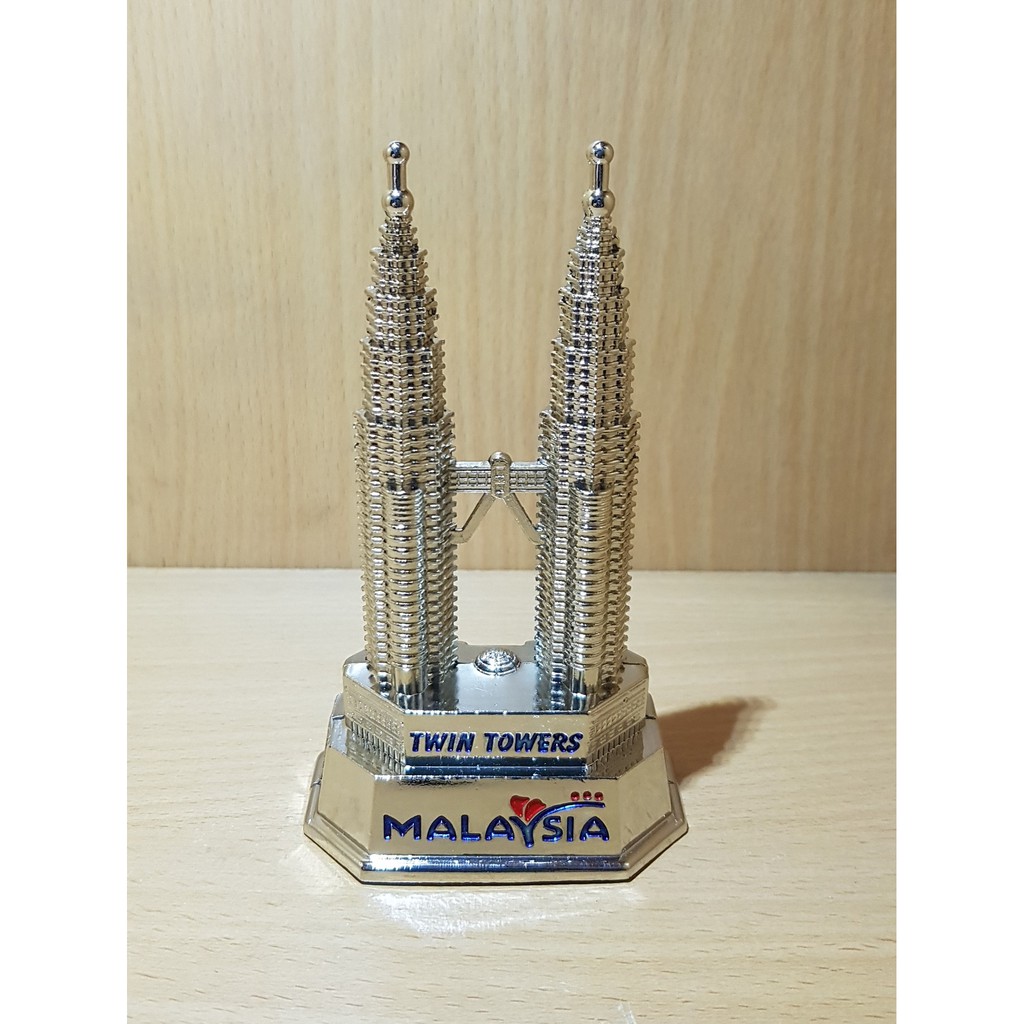 Malaysia 12CM KLCC Petronas Twin Tower with Bottle Opener For Display & Souvenir