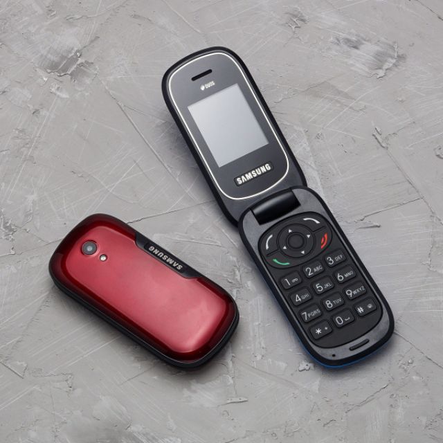 samsung F660 flip phone (import set) | Shopee Malaysia