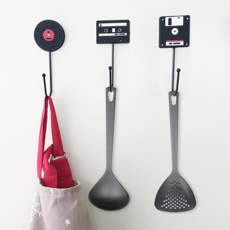 St Minimalist Decoration Retro Tape Disk Hanger Decorative Wall