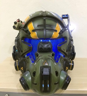 •titanfall 2 : Helmet 1:1 Collectors Edition(bib) 