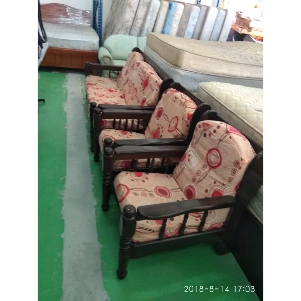 READY STOCK Sofa kayu lama  3 1 1 seater Secondhand 