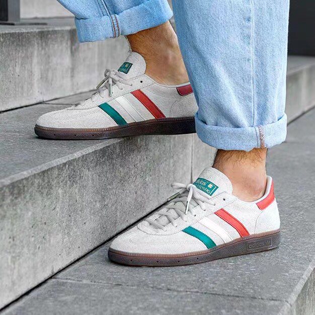 adidas handball spezial on feet